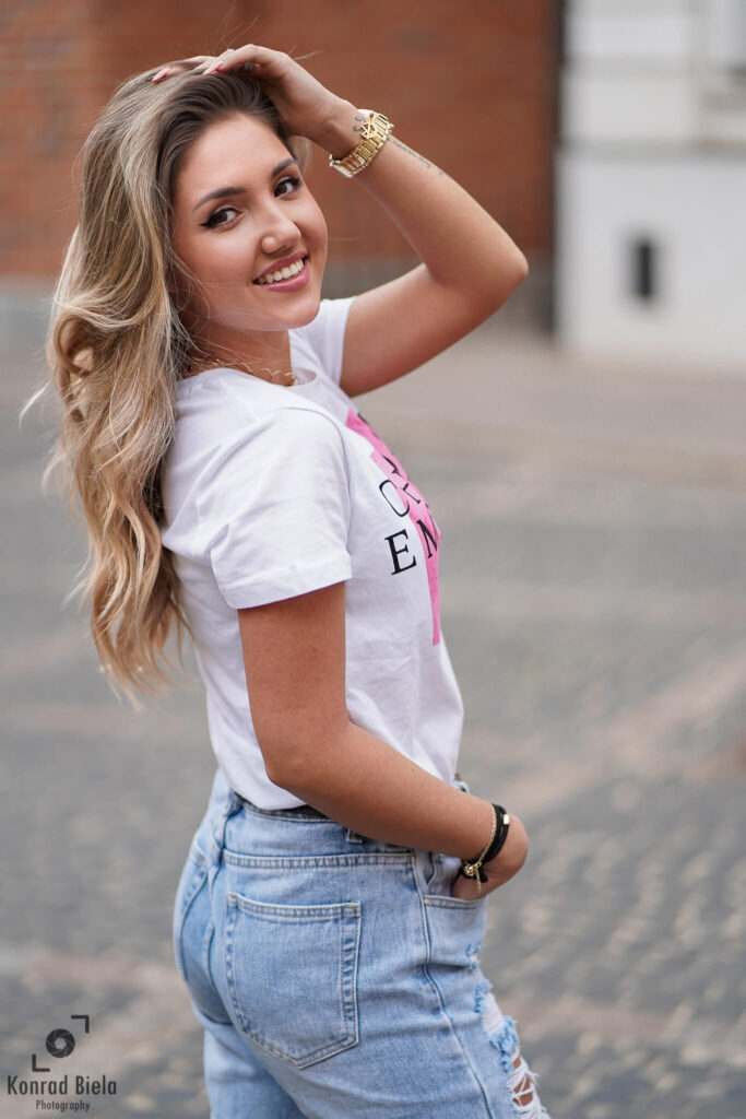 Dominika sesja Kobieca Kraków Fotograf Kielce Sesja portretowa Sesje kobiece Kielce Kraków Fotografia Kielce Sesja zdjęciowa Kielce Voucher na sesje kielce studio sesja kobieca Portret Kobiecy
