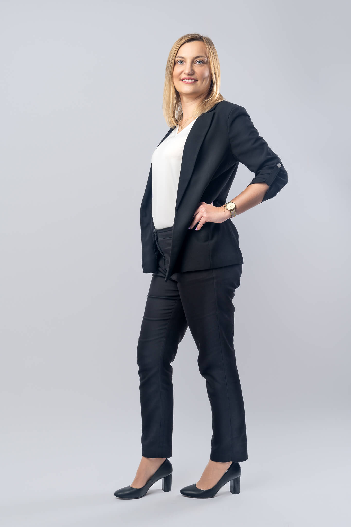 sesja wizerunkowa sesja biznesowa kielce sesja kobieca dyrektor manager fotografia biznesowa _2